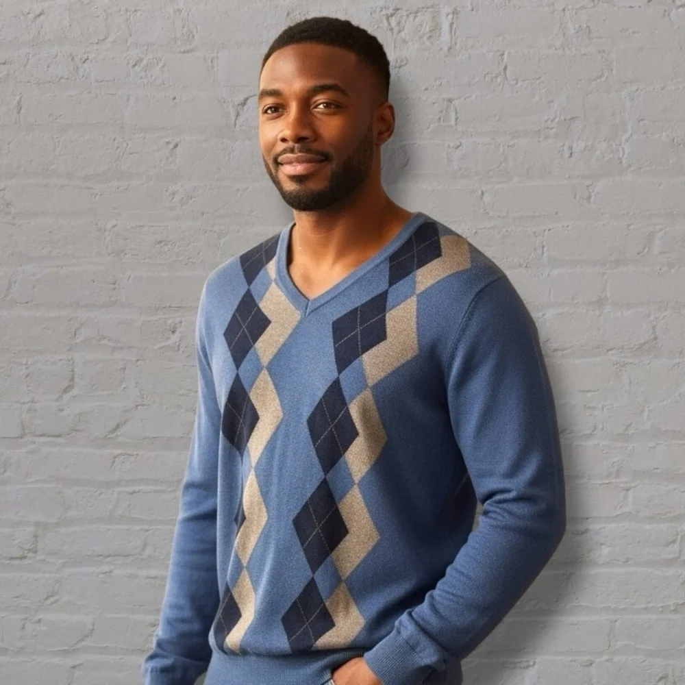 Banana Republic Men’s Silk Cashmere Blend Argyle V-Neck Sweater Blue Size L